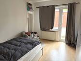 Schlafzimmer - 2 Zimmer Etagenwohnung in Düsseldorf