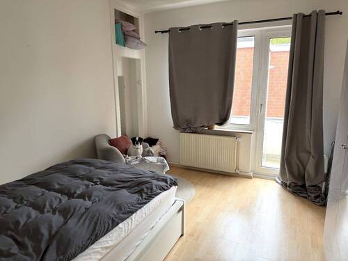 Schlafzimmer - 2 Zimmer Etagenwohnung in Düsseldorf