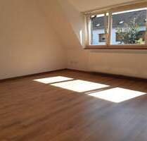 4 Zi-Obergeschosswohnung mit eigenem Gartenanteil - Wolfratshausen Waldram