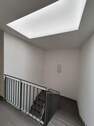 Treppenhaus mit Aufzug - 