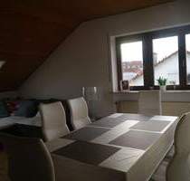 Helle 3-Zimmer DG- Wohnung, 80m2, in bester Wohnlage von Mühlheim - Mühlheim am Main