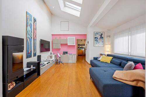 Teilansicht Wohnzimmer - 