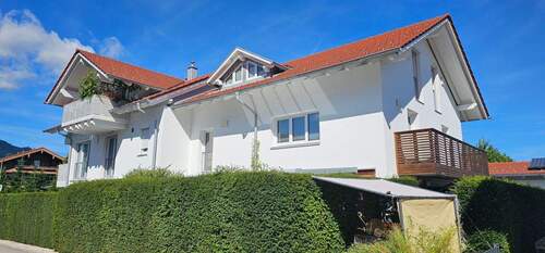 Gebäudeansicht - 3 Zimmer Etagenwohnung zum Kaufen in Grassau