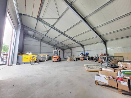 Hallenfläche - Halle zur Miete in Köfering