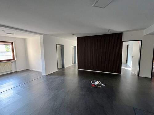 10.jpg - 5 Zimmer Büro in Zirndorf