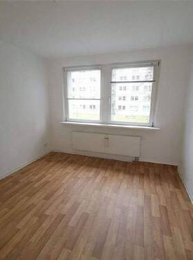 Zimmer - Terrassenwohnung mit 68,10 m² in Chemnitz zur Miete