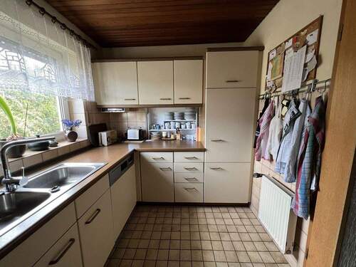 EG Küche 7,2 m² mit Vorraum - 