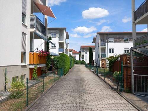 Wohnviertel - 2 Zimmer Etagenwohnung zur Miete in Meerane