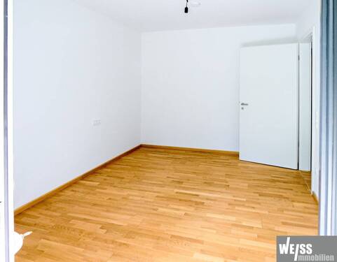 Schlafzimmer - 2 Zimmer Etagenwohnung in Würzburg