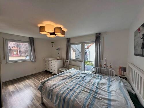 großes Schlafzimmer - 