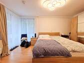 geräumiges Schlafzimmer - 