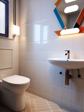 Separater Toilette EG Visualisiert - 