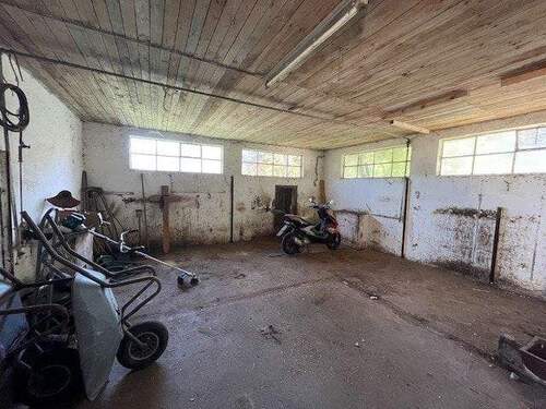 Nebengebäude Stall - 