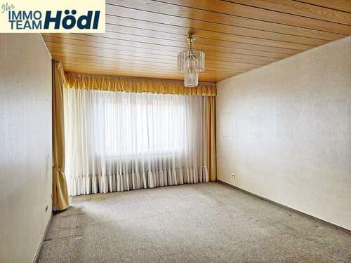 1.Foto Wohnzimmer - Etagenwohnung mit 60,70 m&sup2; in Reutlingen zum Kaufen