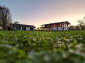 Ansicht Haus weit - 6 Zimmer Einfamilienhaus in Neuhaus am Inn