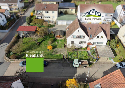 Ansicht - Einfamilienhaus mit ELW und Garten bzw. Bauplatz