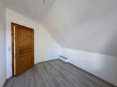 DG rechts ELW Schlafzimmer und Bad 3 - 