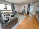 Wohnzimmer - 4 Zimmer Einfamilienhaus zum Kaufen in Wassenach