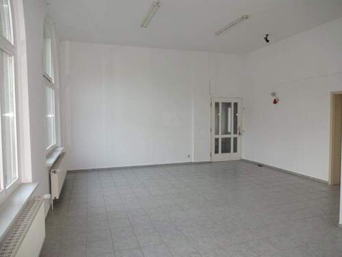 04 Ladenfläche - Gewerbeobjekt (Büro, Produktion, Verkauf) in Salzwedel zur Miete