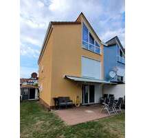 Großes Reihenendhaus mit Terrasse und Garten! Viel Platz für die ganze Familie! - Waldsolms Brandoberndorf