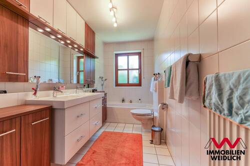 Bad im Erdgeschoss - 