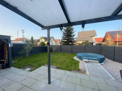 EG: Terrasse & Garten - 