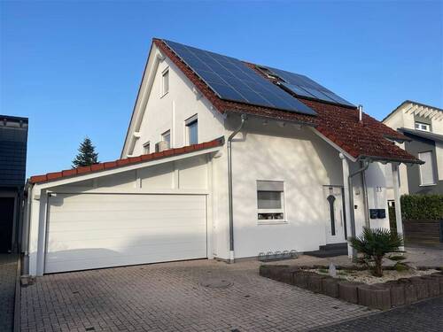 Objektansicht - 6 Zimmer Einfamilienhaus zum Kaufen in Iffezheim