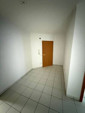 Flur2 - Etagenwohnung mit 62,00 m&sup2; in Borchen zur Miete