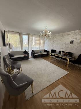 Wohnzimmer - Helle, zentral gelegene Wohnung mit großzügigem Balkon