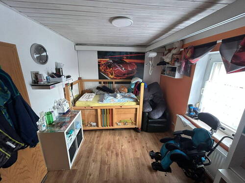 Zimmer 3 - 