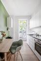Küche mit Zugang zum Balkon - 3 Zimmer Etagenwohnung in Berlin