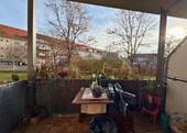Blick vom Balkon - Etagenwohnung mit 56,00 m&sup2; in Dresden zum Kaufen