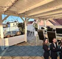 Großzügige 3-ZKB mit Dachterrasse und Pool, inklusive moderner Küche! - Fischach