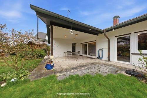 überdachte Terrasse - 