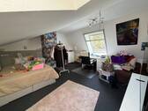 Studio - 