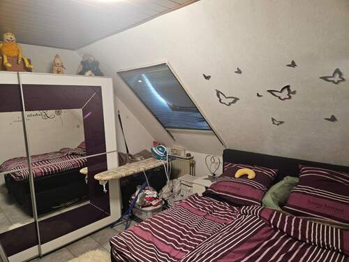 DG: Schlafzimmer - 