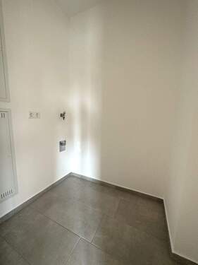 16- Abstellraum-Waschmaschine.JPG - 