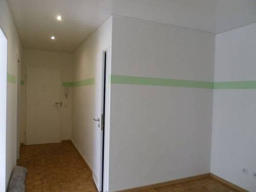 Flur Wohnungseingang - Etagenwohnung mit 87,00 m&sup2; in Erkrath zur Miete