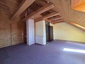 Studio - 