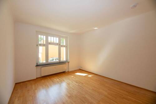 Zimmer - 3 Zimmer Etagenwohnung zum Kaufen in Markkleeberg