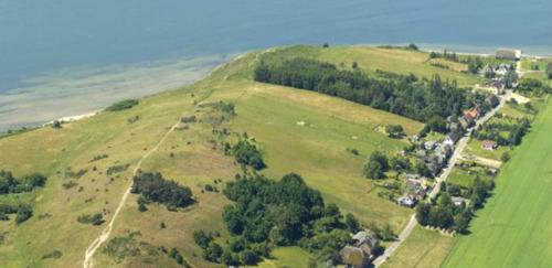 Luftbild Rügen.png - Haus auf der Halbinsel MönchgutRügen mit 4 Wohnungen