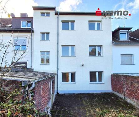 Titelbild - 6 Zimmer Einfamilienhaus zum Kaufen in Würselen