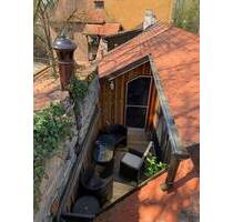 Baudenkmal - Stadthaus mit einer sanierten Einheit ca. 184m², 2 Terrassen und 45 m² unsanierter Einheit - Dinkelsbühl