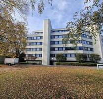 Helle 2-Zimmer-Wohnung mit Balkon und schönem Ausblick in Zehlendorf - Berlin
