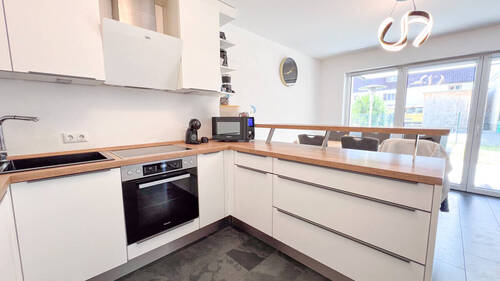 Küche Essen - Ihr neuer Lebensraum: Stilvolle Gartenwohnung ohne Stufen