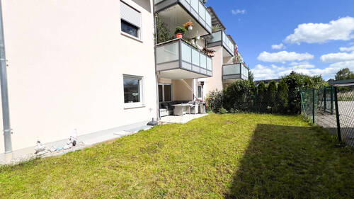 Aussen - 3 Zimmer Etagenwohnung zum Kaufen in Woringen