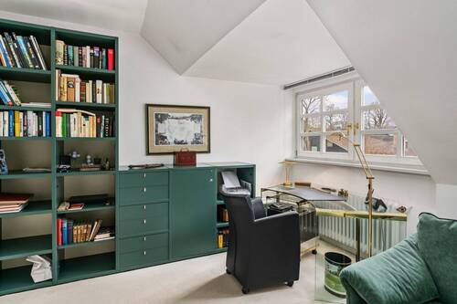 Flexibel nutzbares Wohn-, Schlaf,- Kinder- oder Arbeitszimmer (11,30m²) ... - 