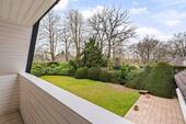 ... vorgelagerter Loggia mit herrlichem Gartenblick ... - 