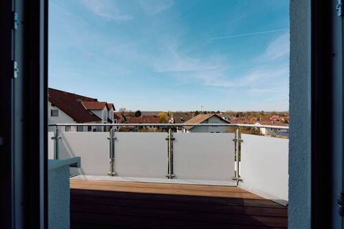 Ihr neuer Sonnenbalkon mit Aussicht - 
