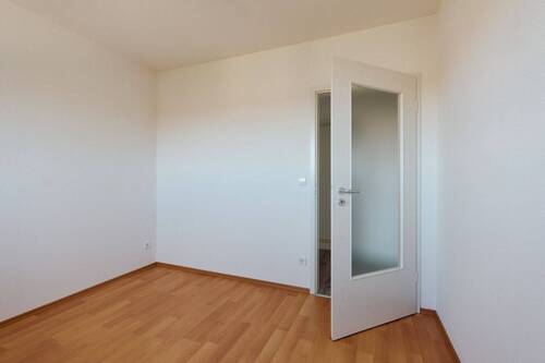 Kinderzimmer / Büro - 